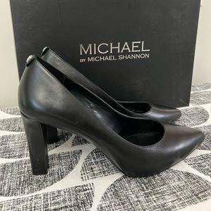Michael Kors Leather Pumps- never been worn! Brand new